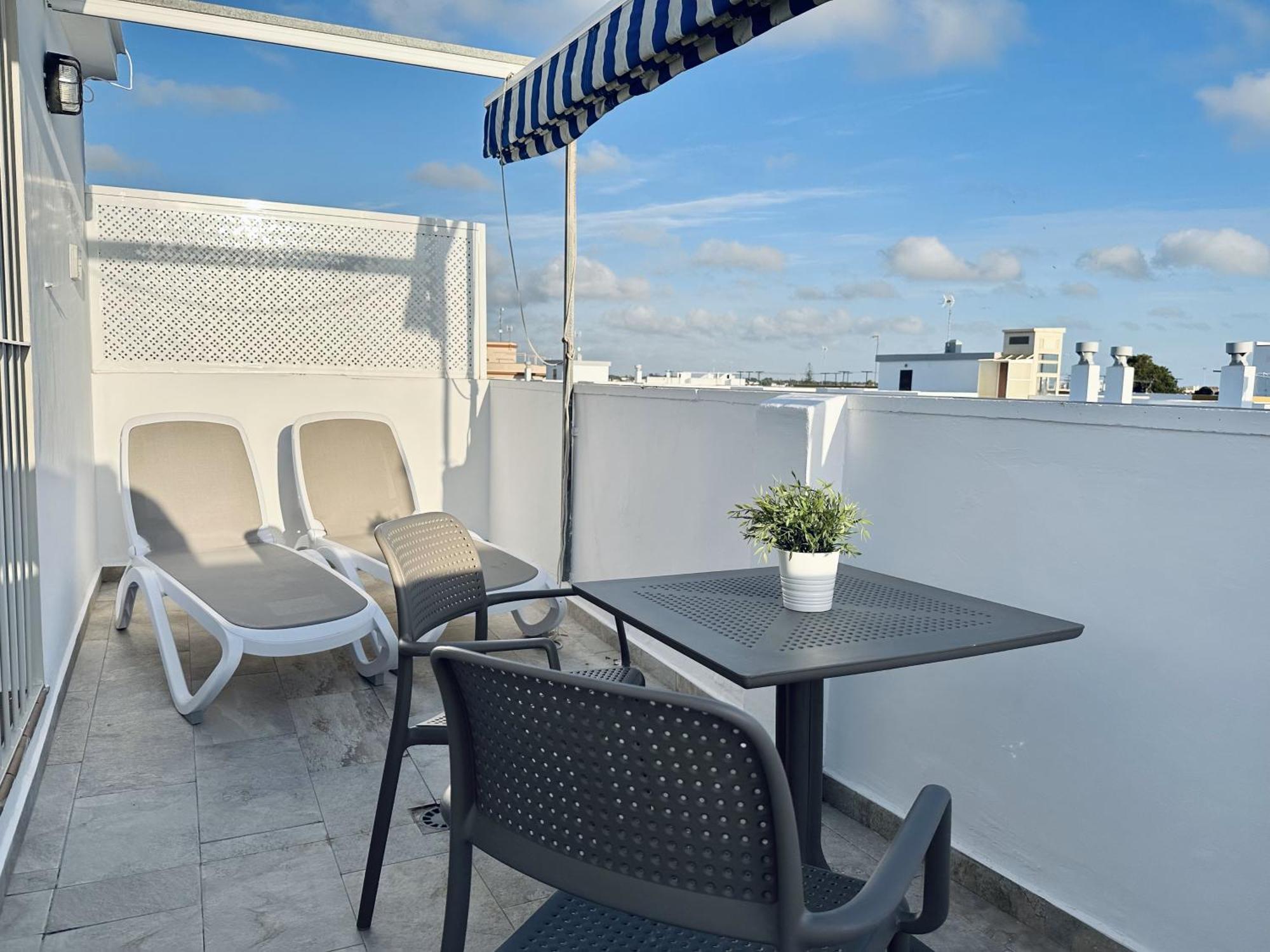 Apartamentos Turisticos Santo Rostro Chipiona Eksteriør billede